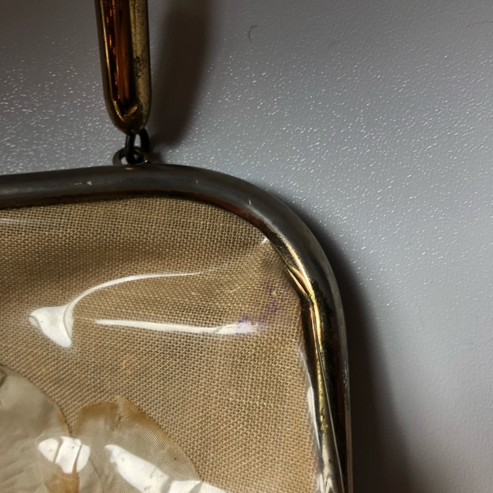 Vintage Plastic Flower Purse - Picture 7 of 7